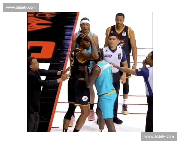 史蒂芬森 16 分引爆 BIG3！冲突争议难掩赛场统治力